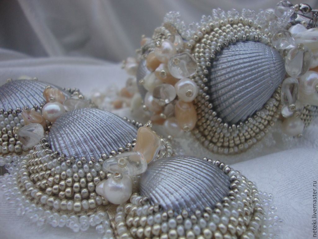 Фото 4 — Микрокини-стринги с морскими ракушками