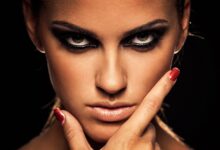 Photo of Строгий черный бикини с геометрическими вырезами