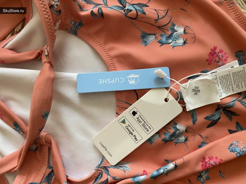 Фото 28 — Купальник-танго с цветочным принтом