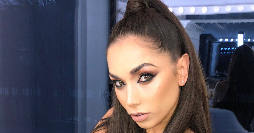 Фото 17 — Монокини в цветах розового золота